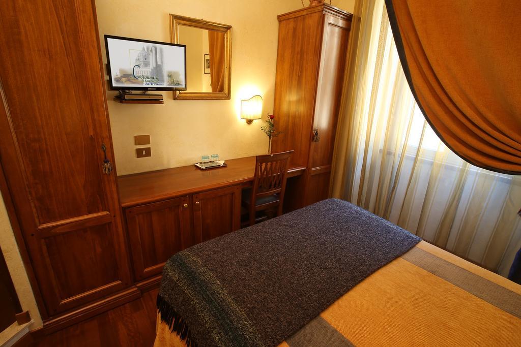 Bed and Breakfast Al Colonnato Di San Pietro Rom Exterior foto