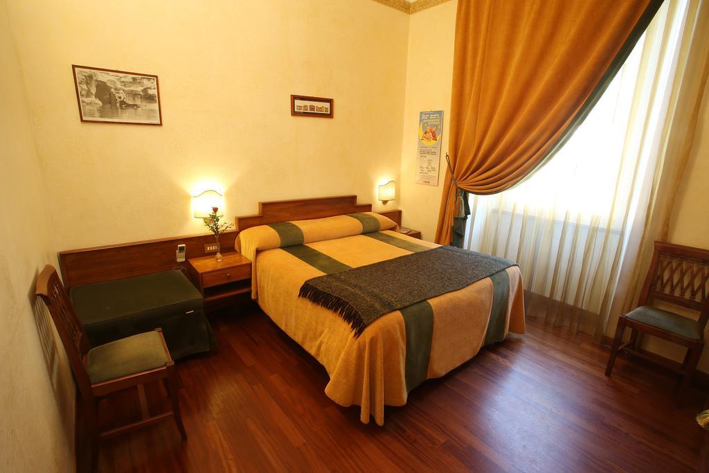 Bed and Breakfast Al Colonnato Di San Pietro Rom Exterior foto