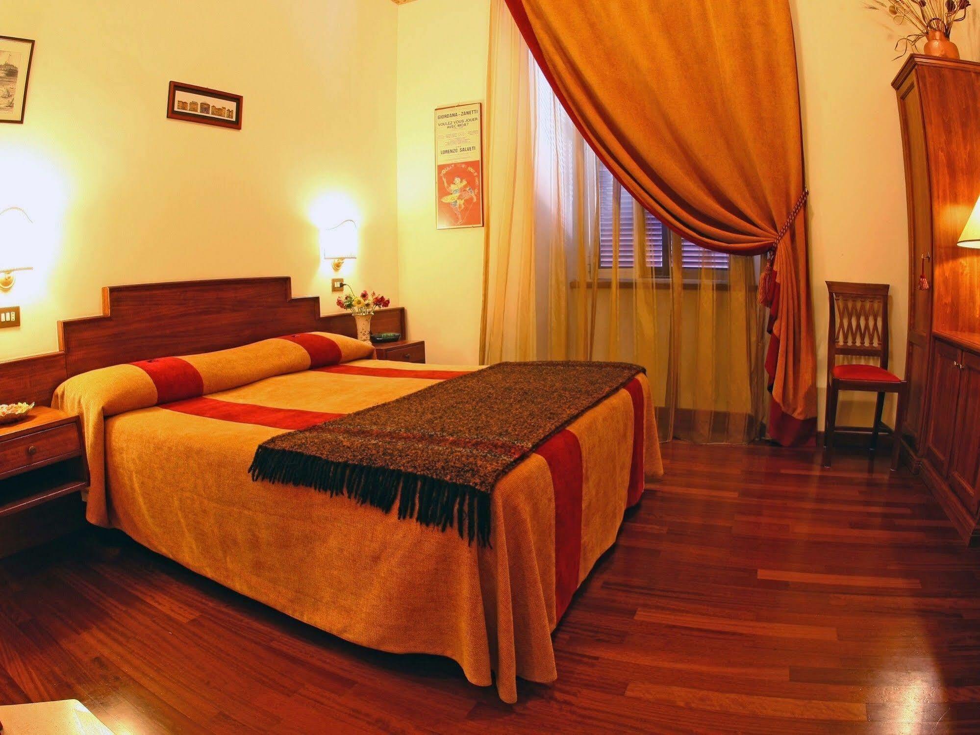 Bed and Breakfast Al Colonnato Di San Pietro Rom Exterior foto